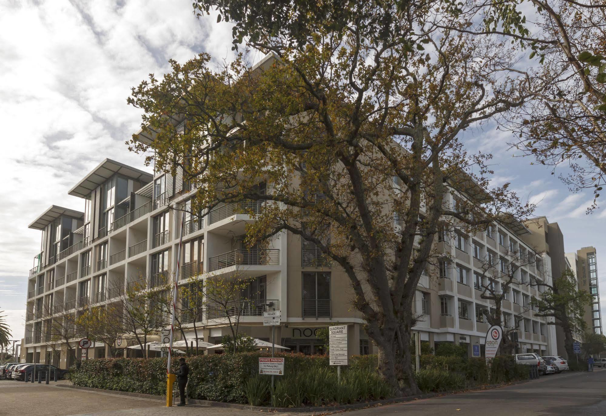 The Quadrant Apartments كيب تاون المظهر الخارجي الصورة